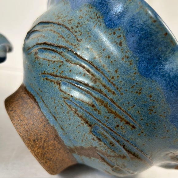 Rustic Blue Stoneware Dinner Bowls (2) - Picture 3 of 10